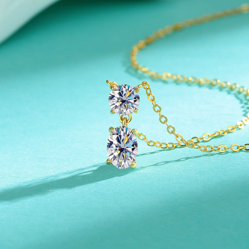 S925 Sterling Silver Oval 1-Carat D-Color Moissanite Necklace for Women - Niche Luxury Minimalist Design Pendant