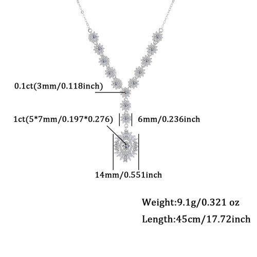 S925 sterling silver new sunflower moissanite necklace, elegant, fashionable, and sophisticated clavicle chain.