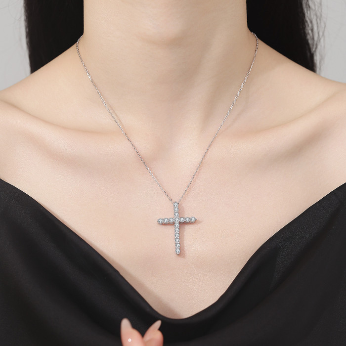 New S925 Sterling Silver Cross Moissanite Full Diamond Pendant Necklace - Stylish and Versatile