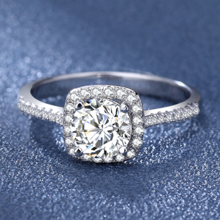 Hot-selling Pure Silver S925 Moissanite Square Cut Open Fashion Versatile Mini Square Ring