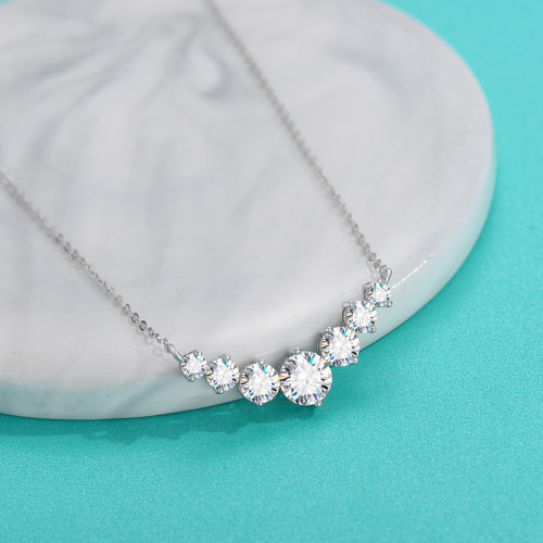 New S925 Sterling Silver Moissanite Necklace, Luxury Niche Pendant, Clavicle Chain for Women