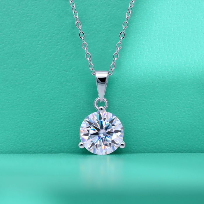 S925 Sterling Silver Moissanite Minimalist Luxury Style Single Diamond Three-Prong Pendant Necklace for Women, Unique Design, Collarbone Chain