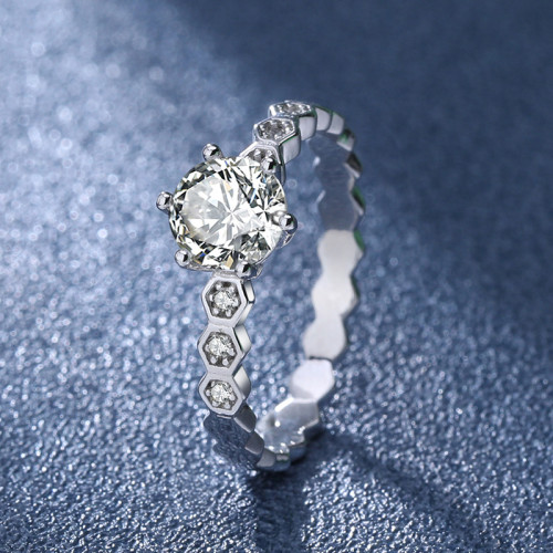 S925 Moissanite Delicate Small Honeycomb Ring for Women, Closed Band, D-Color, Boutique High-End Style