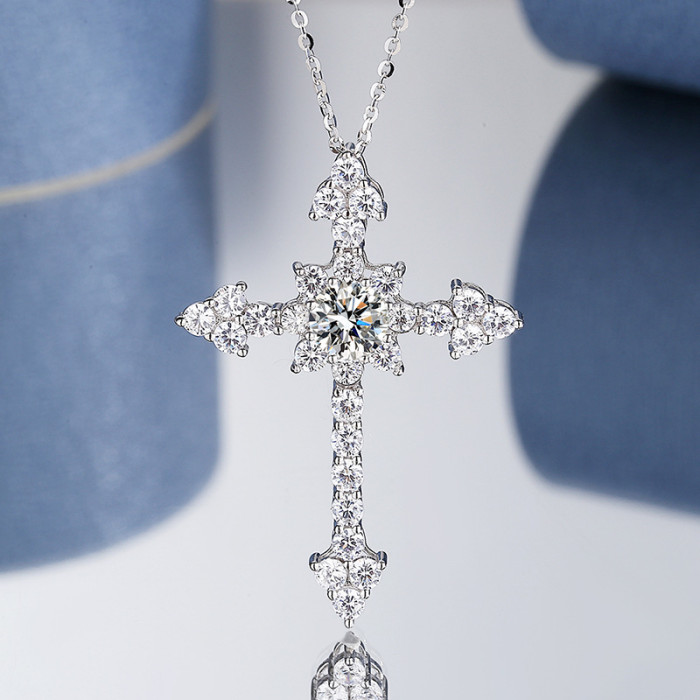 S925 Sterling Silver Moissanite Diamond Cross Pendant Necklace for Women - Simple, Stylish, and Niche