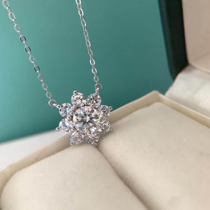 S925 Sterling Silver Moissanite Sunflower Necklace for Women, Unique Style, Full Diamond Flower Clavicle Chain
