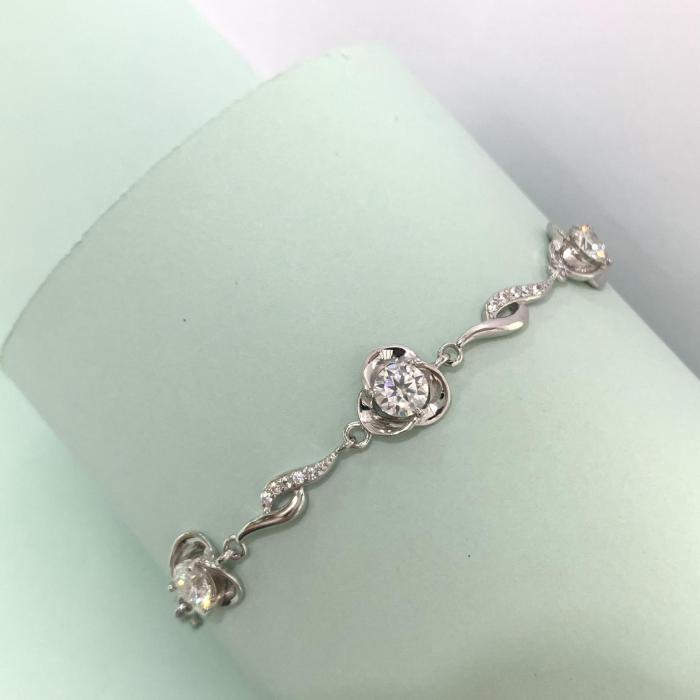 Moissanite Clover Ocean Heart Bracelet for Women, S925 Sterling Silver, Fashionable and Elegant Rose Design, Light Luxury