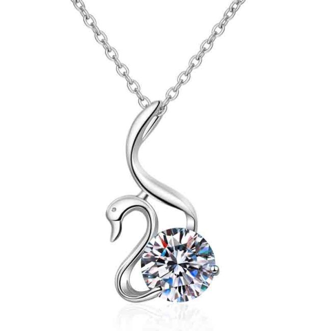 S925 Sterling Silver Swan Necklace for Women, 2-Carat Moissanite Diamond Fashion New Silver Pendant Clavicle Chain