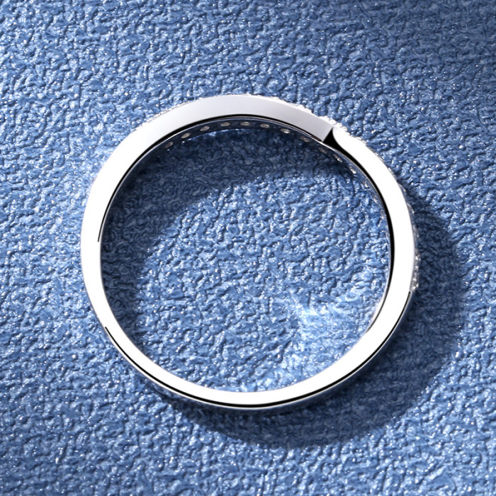 S925 Sterling Silver Moissanite Simple Fashion V-shaped Ring for Women, Light Luxury Style Stackable Diamond Ring, Unique High-end Design