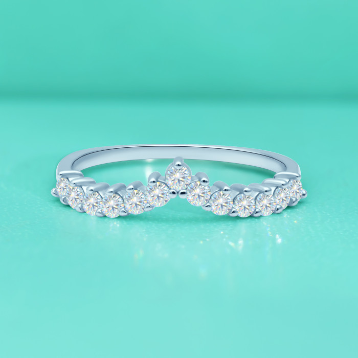 Moissanite Fine V-shaped Small Diamond Ring for Women, S925 Sterling Silver, Stackable, Closed Band, Delicate and Exquisite