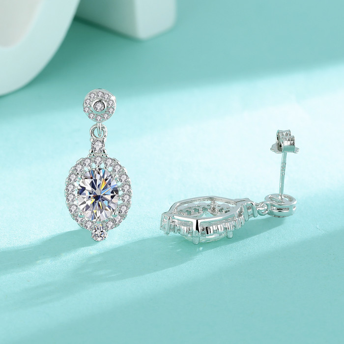 S925 Sterling Silver Circle Moissanite Earrings - Unique, Exquisite, Versatile, and High-End Earrings for Women