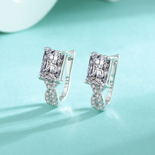 S925 Sterling Silver Moissanite Small Sugar Cube High-End Micro-Inlaid Earrings Elegant Ear Clips Simple and Stylish Hoops