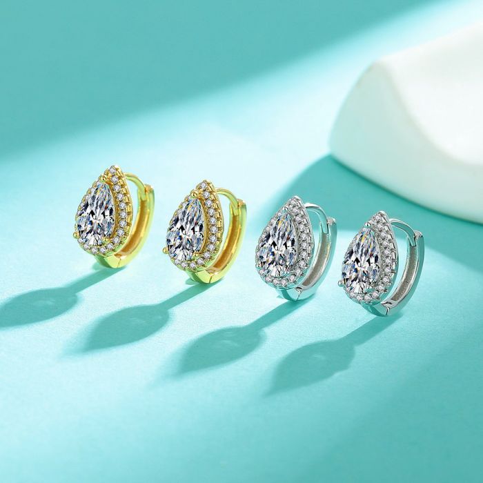 S925 High-End Pear-Shaped Moissanite Earrings for Women, Stylish and Elegant, Diamond-Studded Earrings