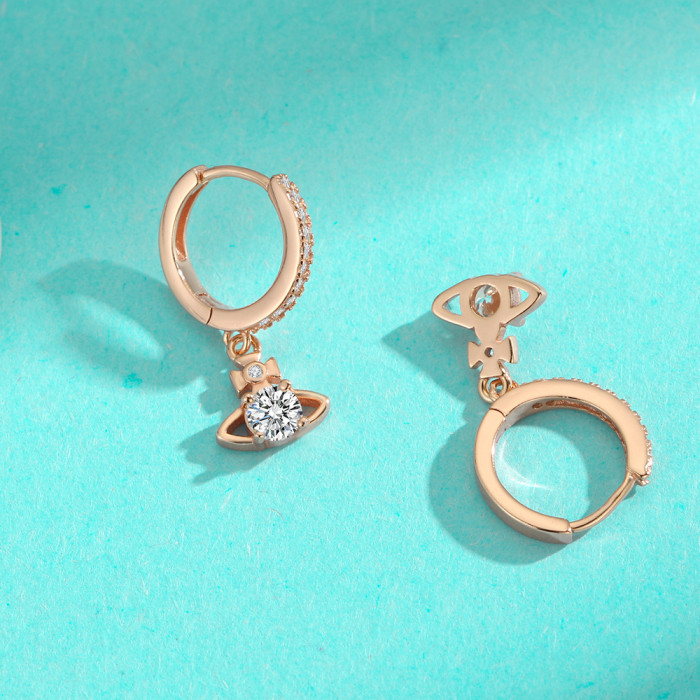 New S925 silver moissanite platinum earrings, niche high-end earrings, fashionable and versatile design, women's accessories