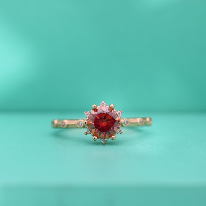 Pink Moissanite Ring for Women, Pure Silver S925, Six-Prong Floral Design, Niche Style, Delicate Ring