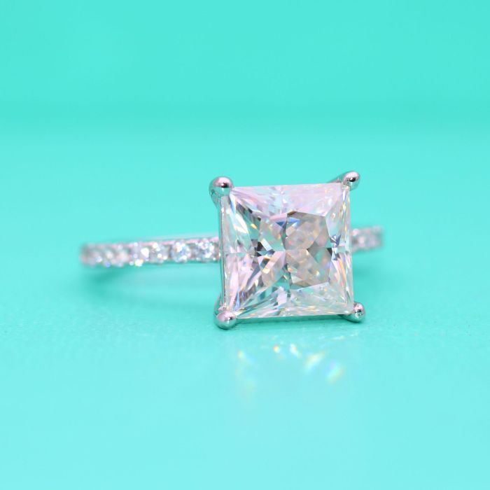 Square Four-Claw Moissanite Diamond Ring for Women, S925 Sterling Silver, Micro-Set Princess Cut, Thin Stackable Delicate Ring