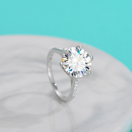 Six-Claw Moissanite Ring for Women, S925 Sterling Silver, Luxury Light Opulence, Engagement Ring, Women's Jewelry