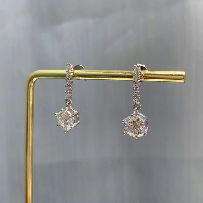 莫桑石耳环女生s925纯银轻奢设计六爪耳钉气质圆耳饰品