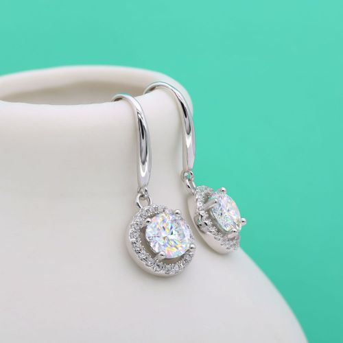 Moissanite diamond earrings for women, S925 sterling silver round micro-inlaid ear hooks, Korean style, simple and fashionable 4-claw earrings.