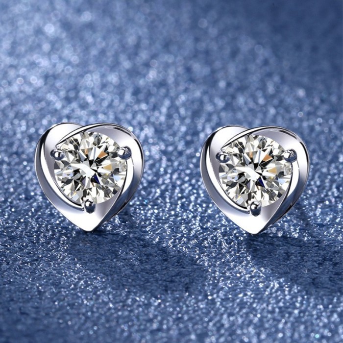 S925 Sterling Silver Moissanite Diamond Heart-Shaped Stud Earrings, Blooming Heart Earrings, Heart-Shaped