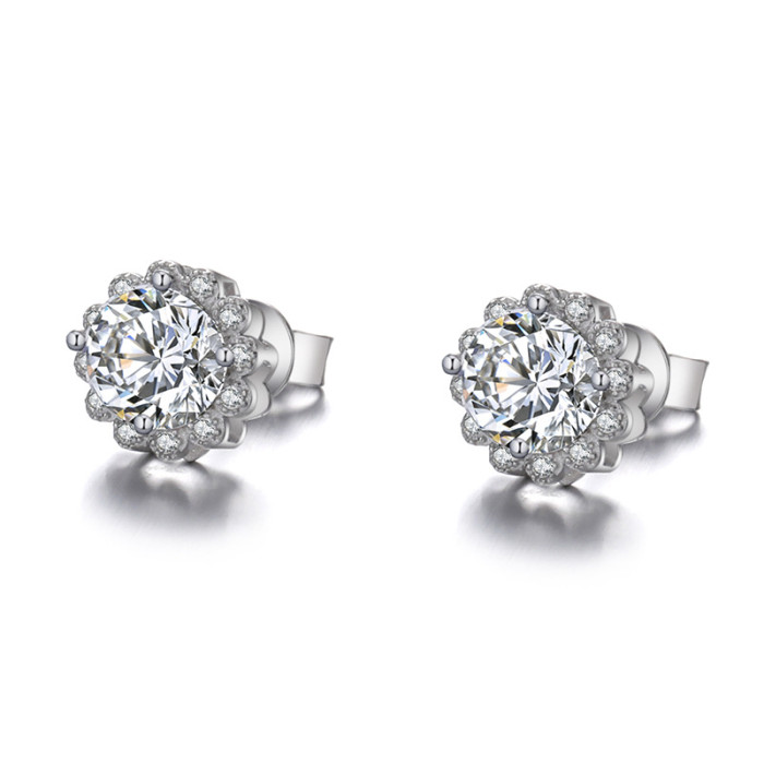 Moissanite flower stud earrings for women, S925 sterling silver bud earrings with micro-set diamonds, a touch of luxury.