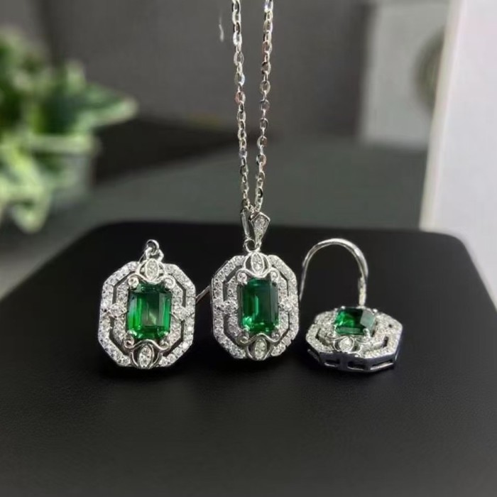 S925 Sterling Silver Gemstone Imitation Natural Gem Emerald Necklace for Women, Pendant Earrings, Collarbone