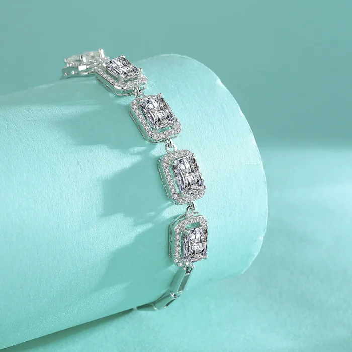 925 Sterling Silver European and American Style Super Sparkling Moissanite Bracelet for Women, Fashionable Hip Hop Jewelry