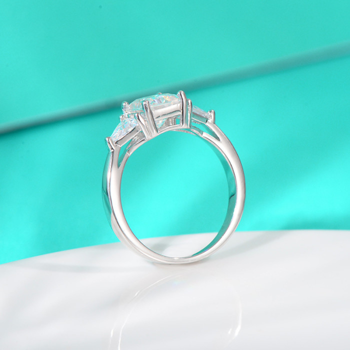 Sterling Silver S925 2-Carat Rectangular Moissanite Unique Shape Diamond Ring, Simple Versatile Radiant Cut Ring for Women