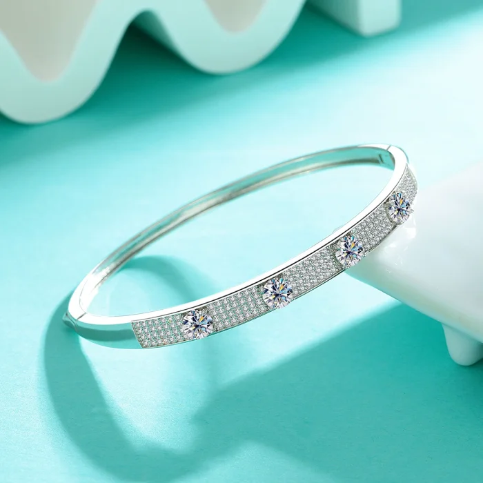 S925 Sterling Silver Micro-Inlaid Moissanite Bangle for Women - High-End Jewelry