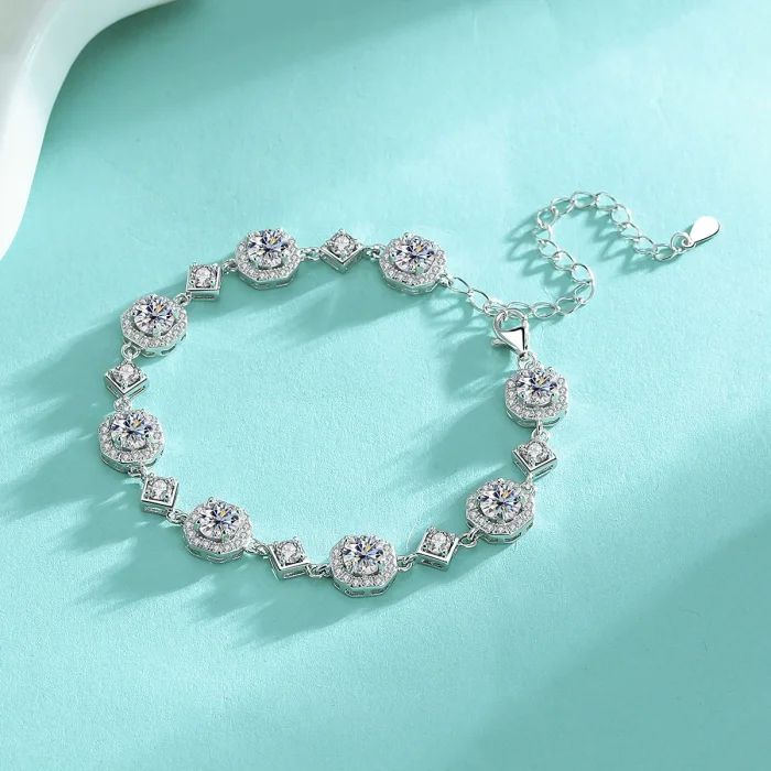 Popular S925 Sterling Silver Moissanite Square Bracelet: A High-End, Luxurious Fashion Jewelry