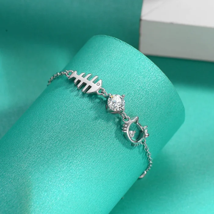 S925 Moissanite Cat and Fish Bracelet - Stylish and Simple, Versatile for Women