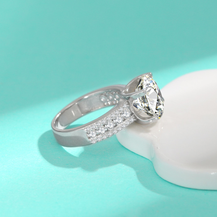 S925 Luxury Inlaid Bull Head Moissanite Ring, Exquisitely Hand-Set Full Diamond Ring