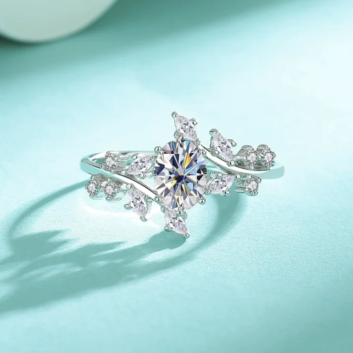 S925 Sterling Silver Moissanite Oval Ring for Women: Simple, Versatile, Stylish, and Luxurious Jewelry