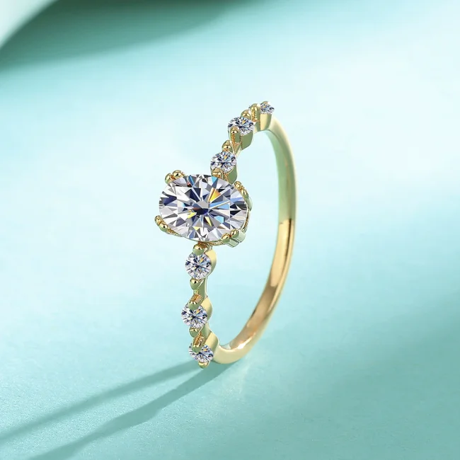 S925 Sterling Silver Oval Ring with Moissanite - Women's Engagement Ring