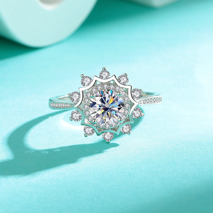 S925 Sterling Silver High-End Fashion Sunflower Moissanite Diamond Ring for Women