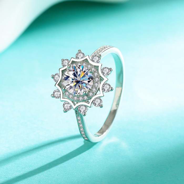 S925 Sterling Silver High-End Fashion Sunflower Moissanite Diamond Ring for Women