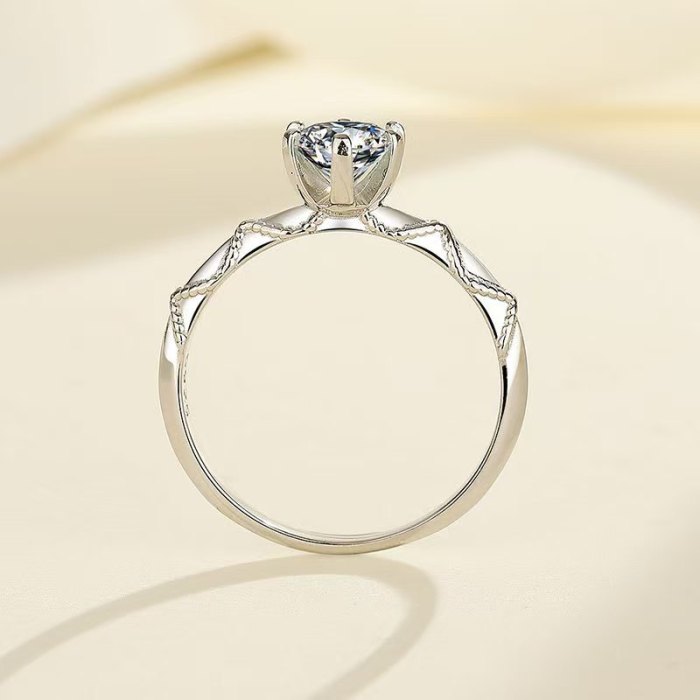 S925 Moissanite 1-Carat Lattice Ring Luxury Fashion D-Color Engagement Ring