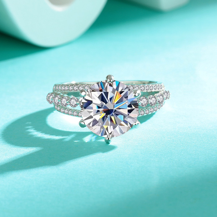 Hot-selling 925 sterling silver luxury ring with 5-carat moissanite