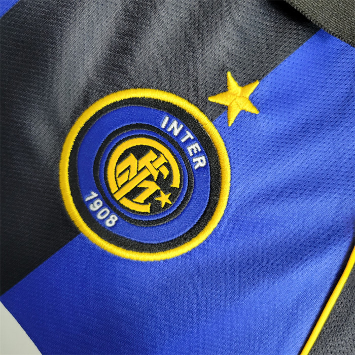 Retro Inter Milan Home Jersey 2001-02 Football Kit Soccer Shirt