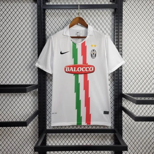 Retro Juventus Away Jersey 2010/11 Football Kit Soccer Shirt