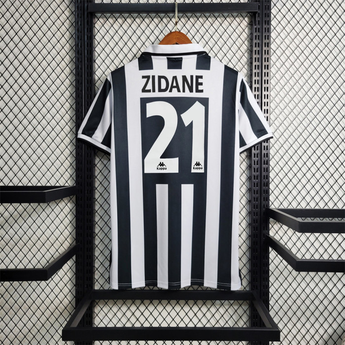 Retro Juventus Home Jersey 1995-97 Football Kit Soccer Shirt