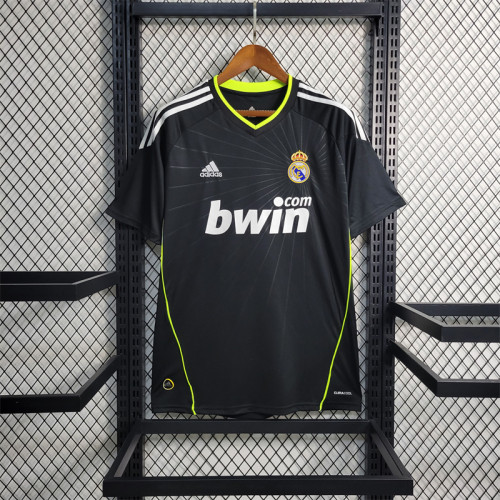 Retro Real Madrid Away Jersey 2010/11 Football Kit Soccer Shirt