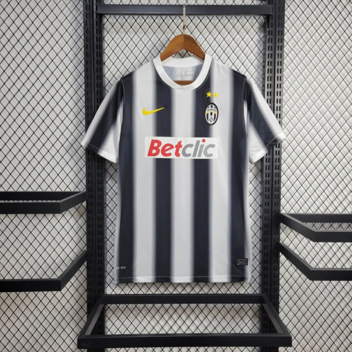 Retro Juventus Home Jersey 2011/12 Football Kit Soccer Shirt
