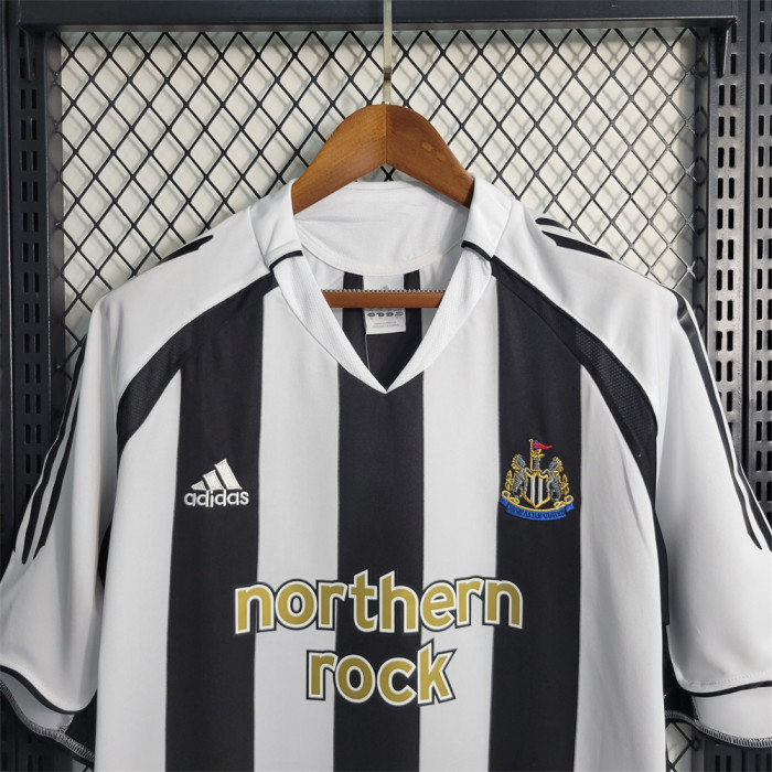 Retro Newcastle United Home Jersey 2005/07 Football Kit Soccer Shirt