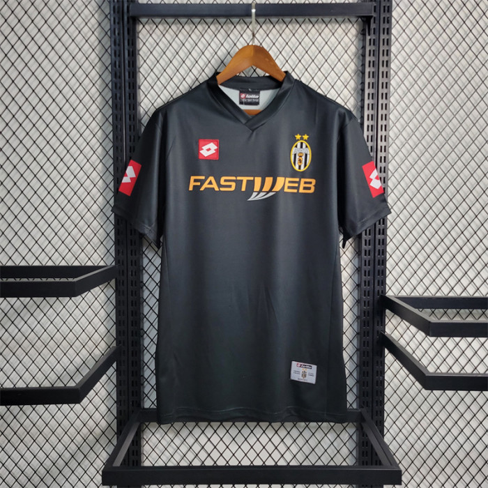 Retro Juventus Away Jersey 2001-02 Football Kit Soccer Shirt