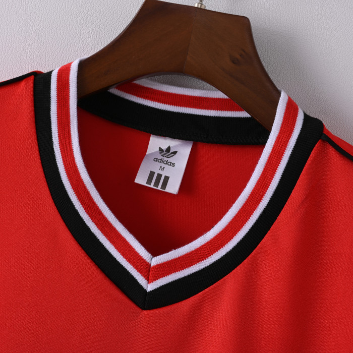 Retro Manchester United Home Jersey 1985 Football Kit Soccer Shirt