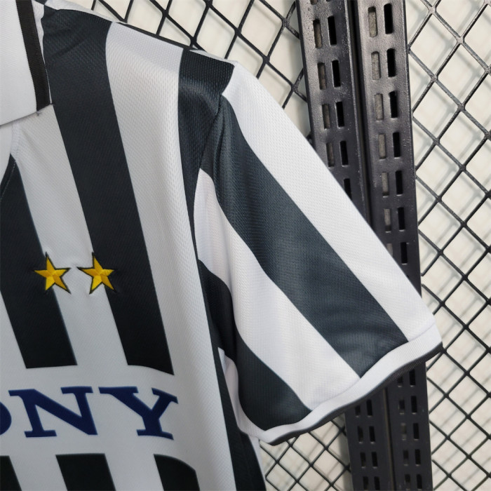 Retro Juventus Home Jersey 1995-97 Football Kit Soccer Shirt