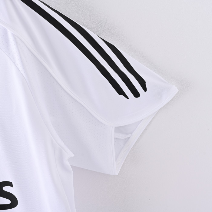 Retro Real Madrid Home Jersey 2005/06 Football Kit Soccer Shirt
