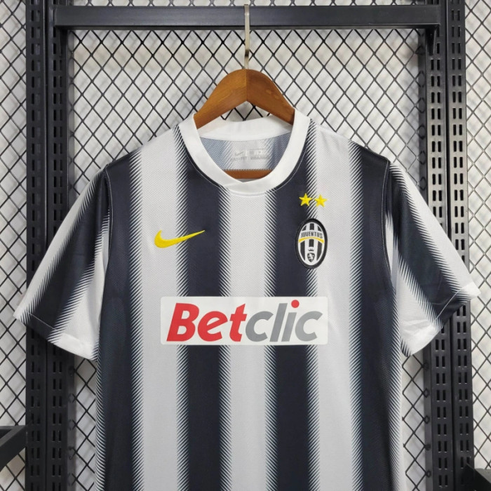 Retro Juventus Home Jersey 2011/12 Football Kit Soccer Shirt