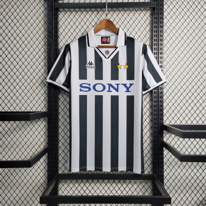 Retro Juventus Home Jersey 1995-97 Football Kit Soccer Shirt