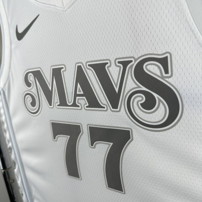 Dallas Mavericks Jersey 24/25 Luka Dončić #77 Basketball Jersey City Edition